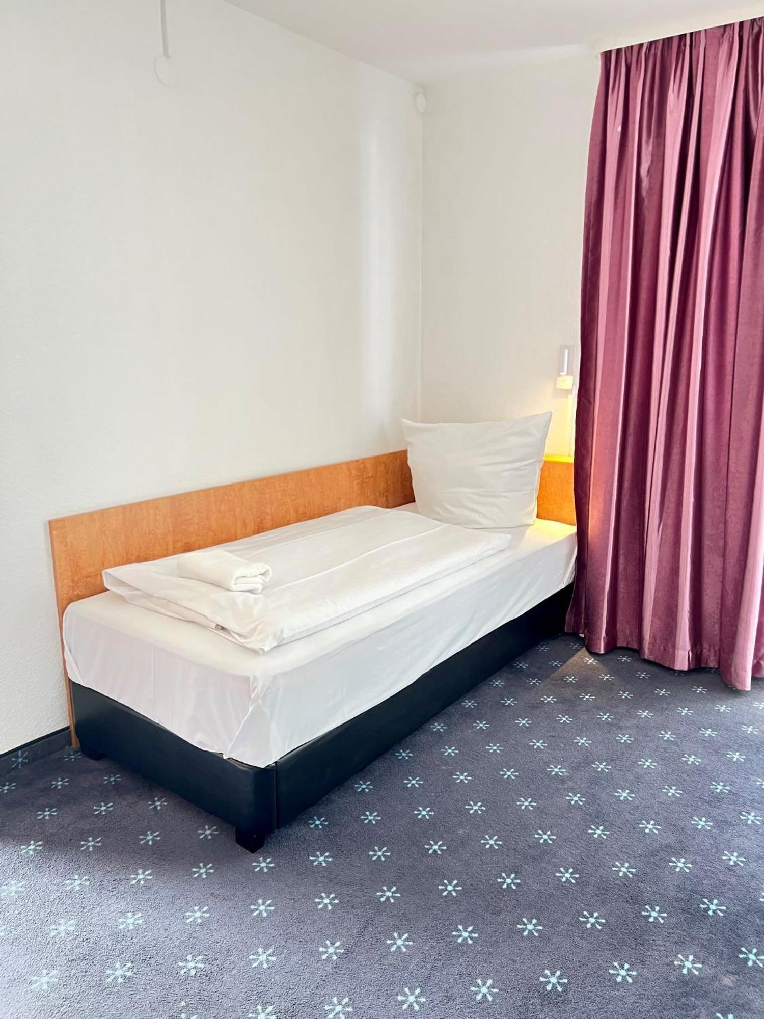 Hotel Neo Cologne Bonn Airport 로스라스 외부 사진